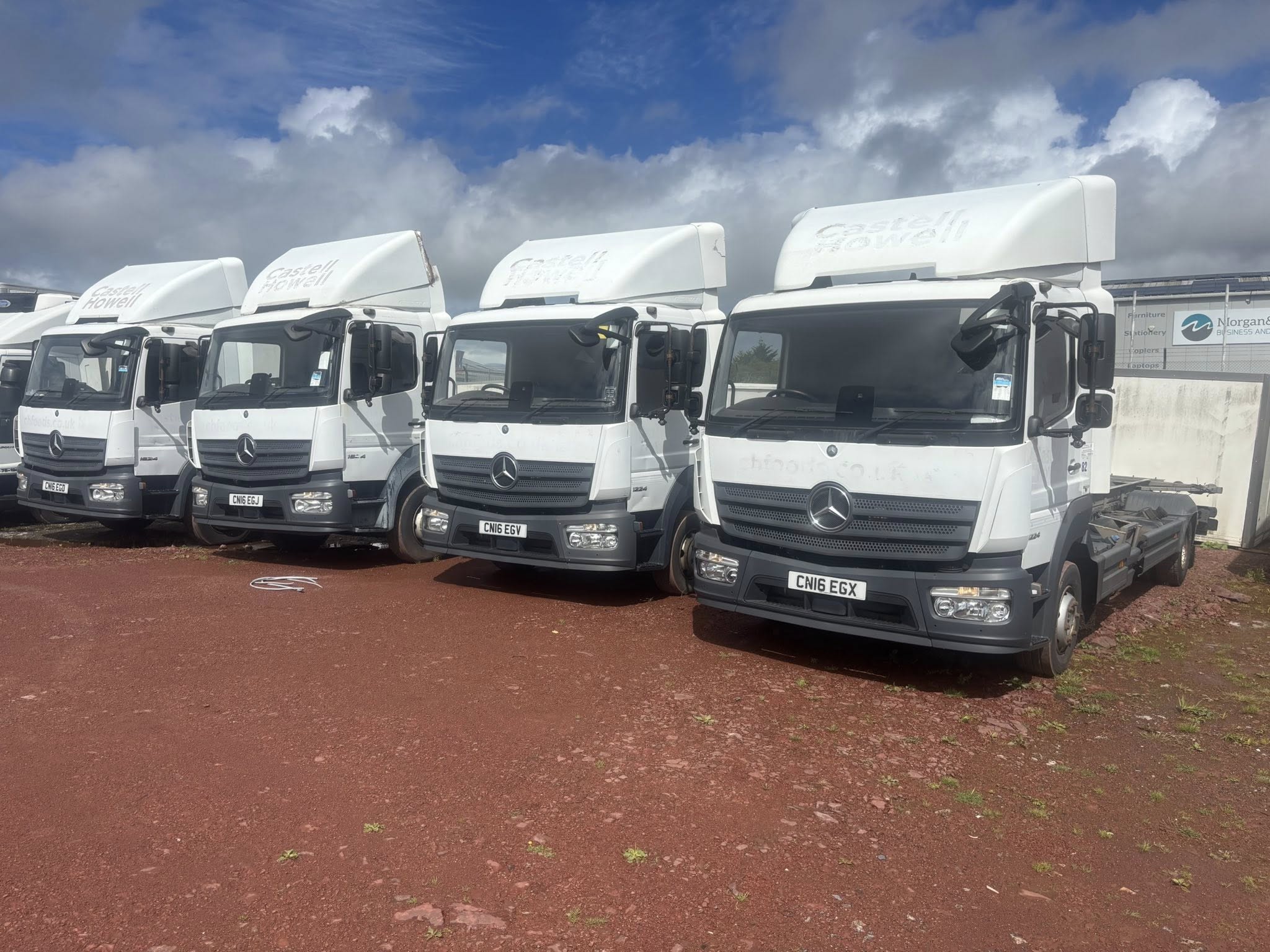 Specialises in all types of used commercial vehicles