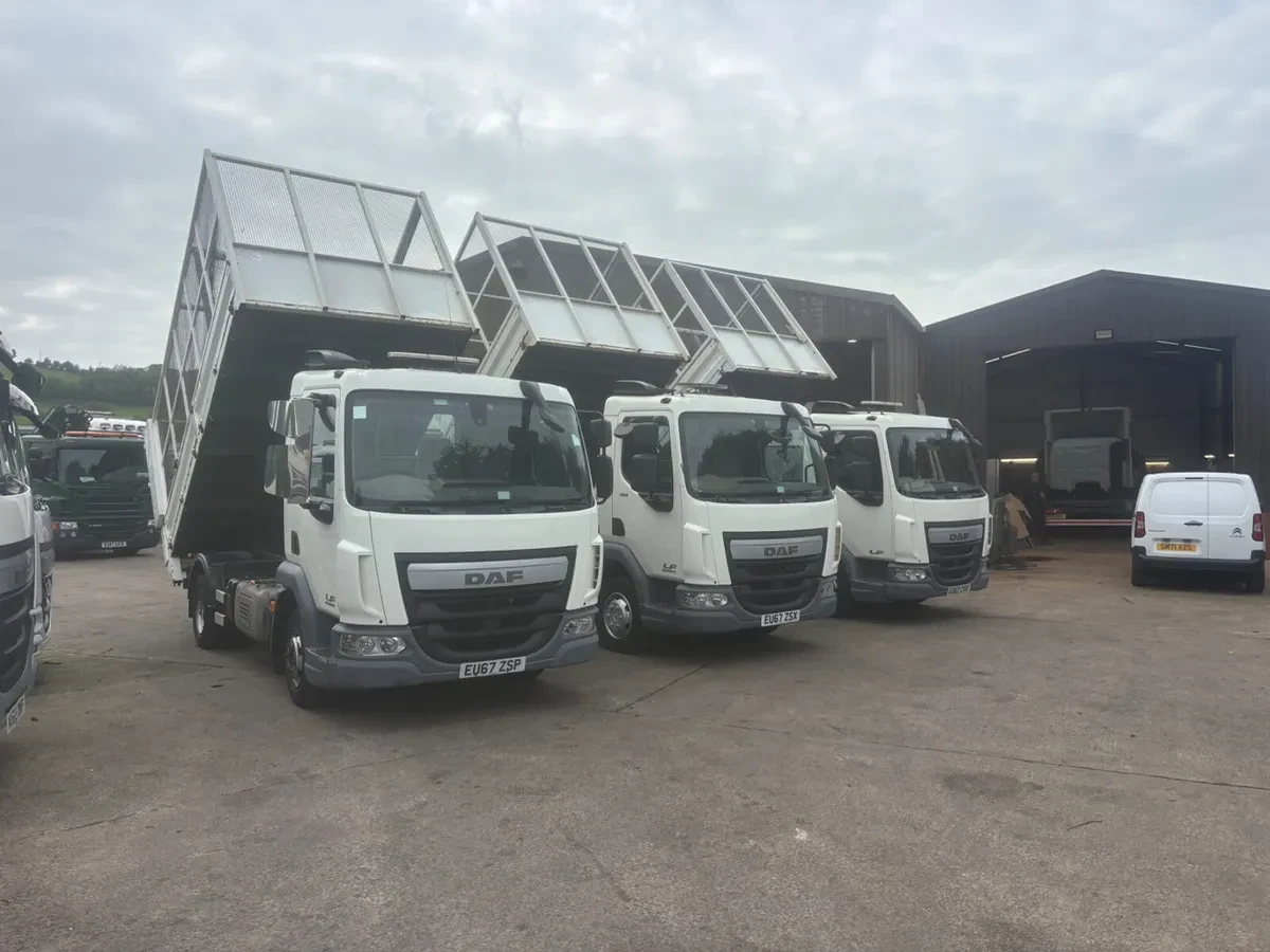 Daf lf 7.5 ton caged tipper